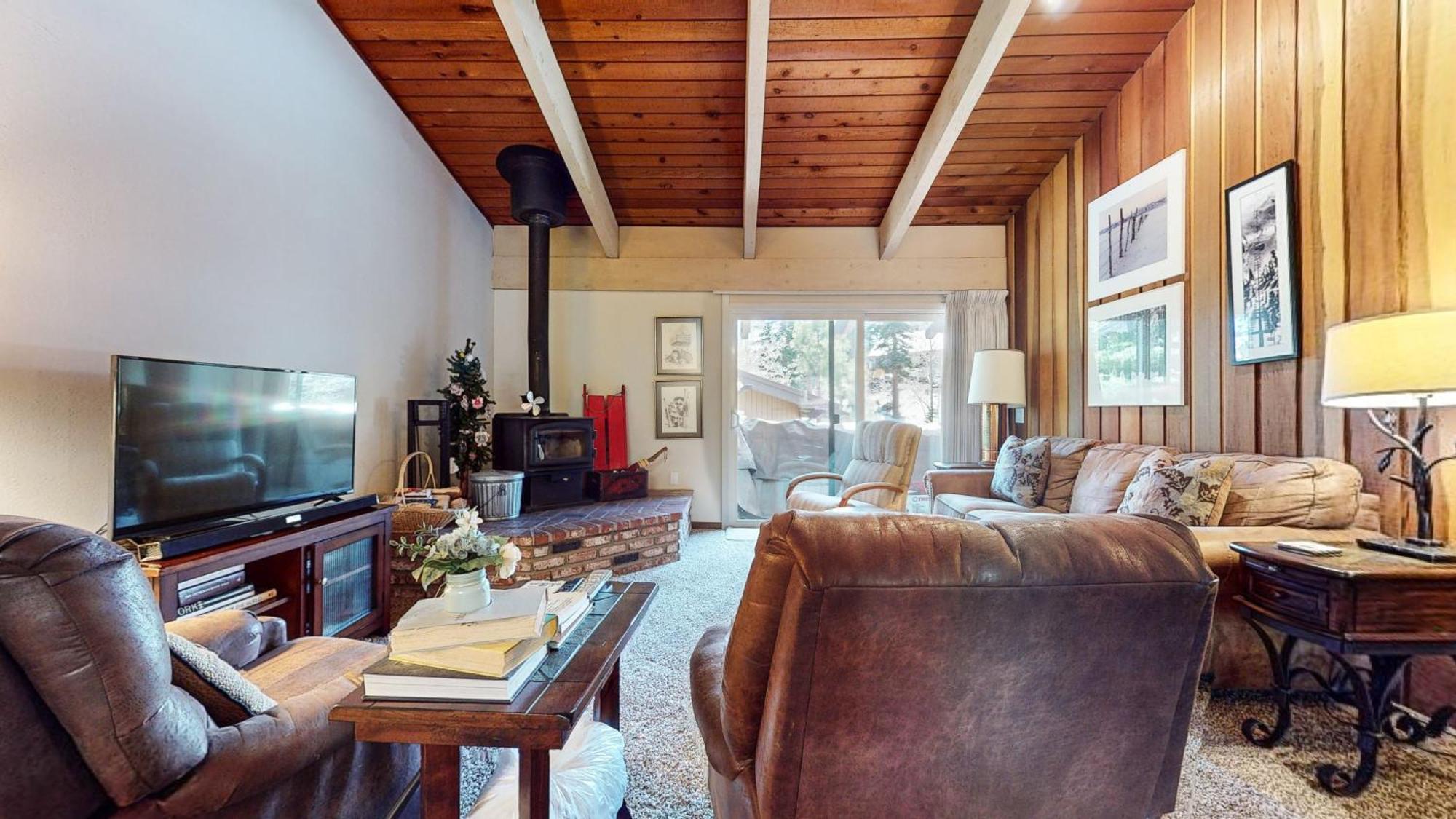 Appartamento 2 Bedroom At Mammoth Estates - Near Mammoth Village! *