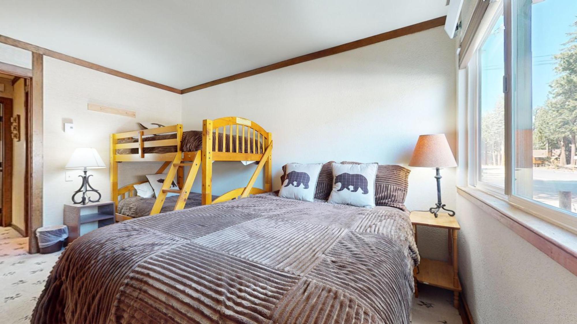 2 Bedroom At Mammoth Estates - Near Mammoth Village! *