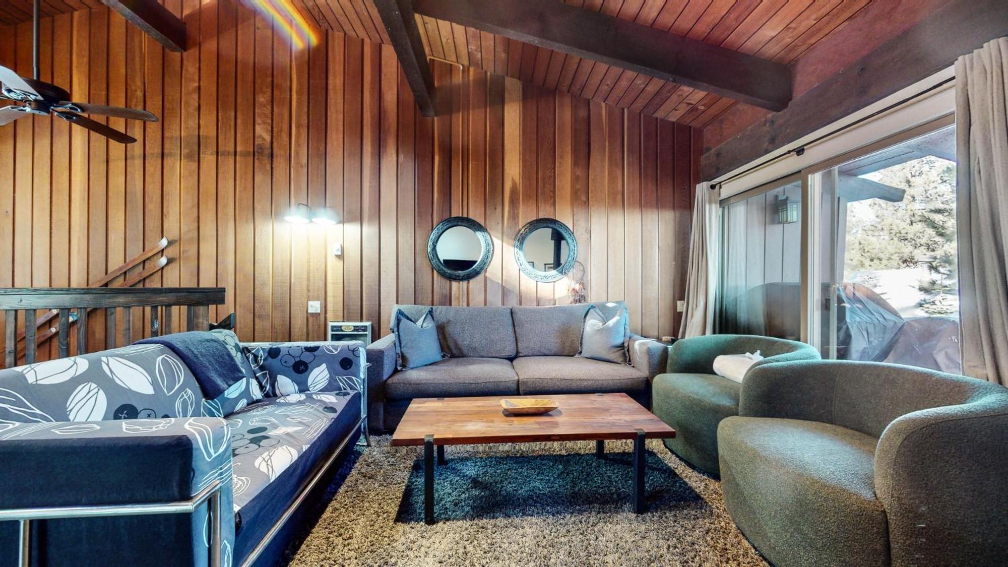 2 Bedroom At Mammoth Estates - Near Mammoth Village! * Mammoth Lakes