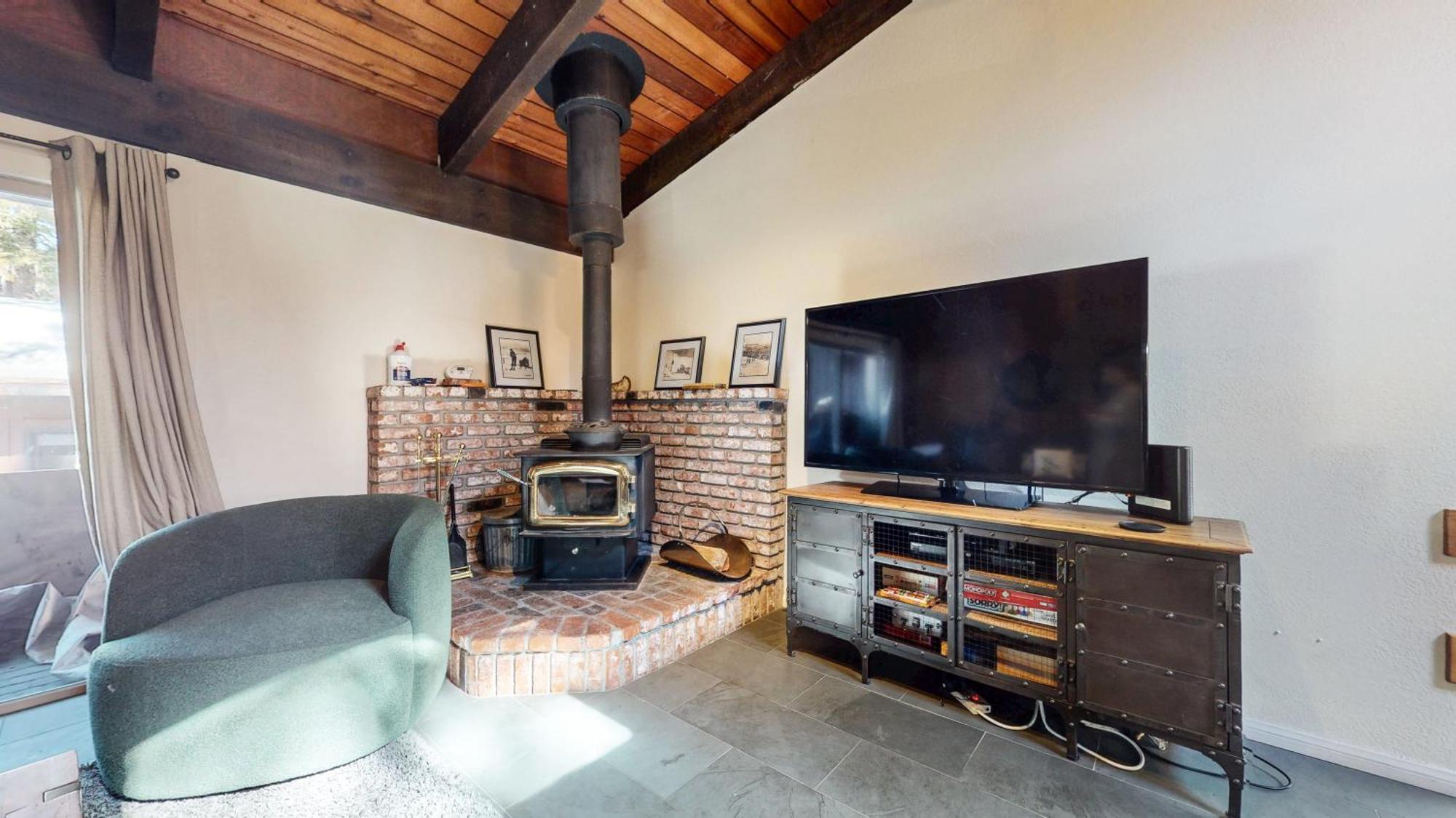 2 Bedroom At Mammoth Estates - Near Mammoth Village! *