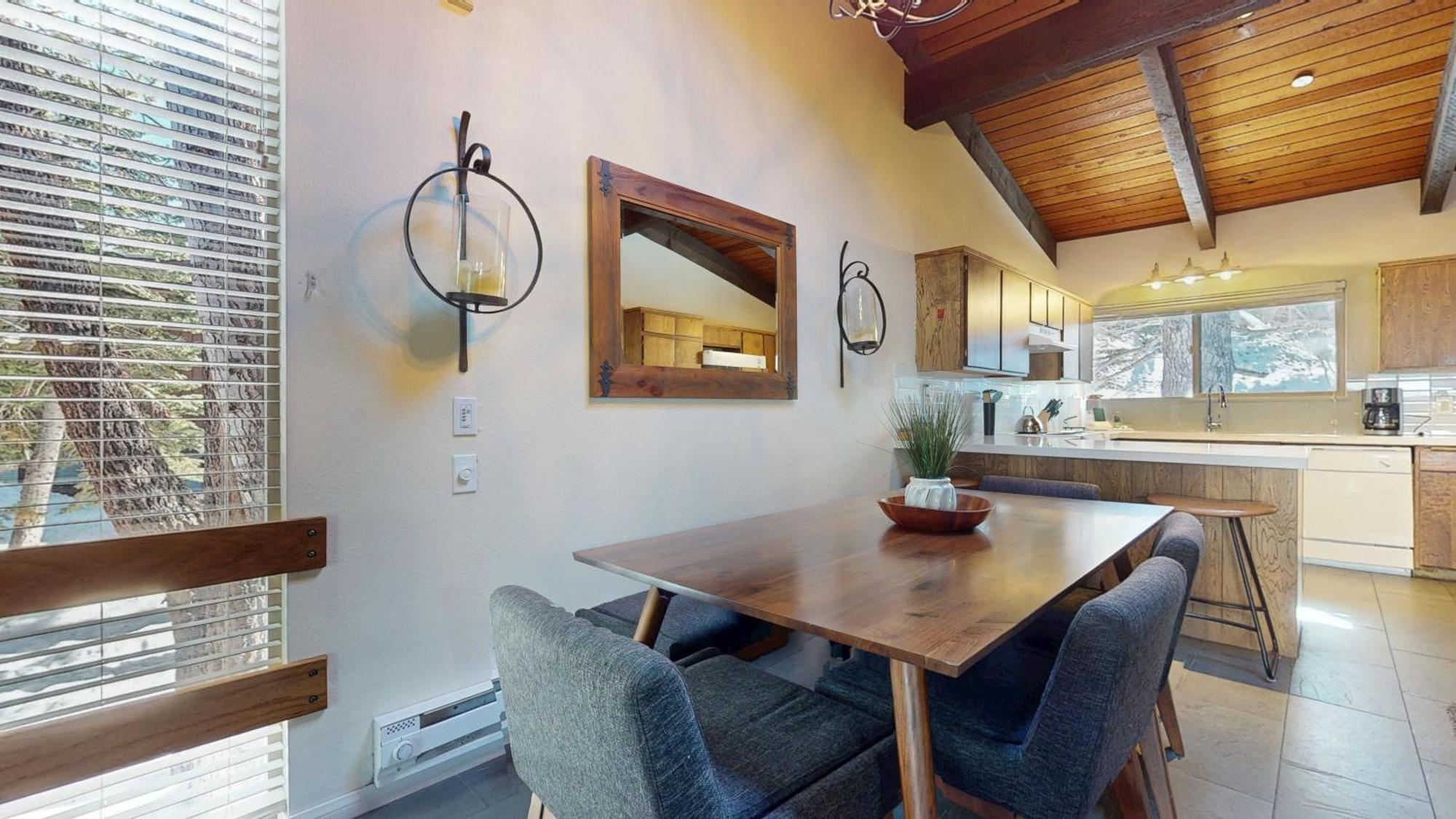 2 Bedroom At Mammoth Estates - Near Mammoth Village! Appartamento