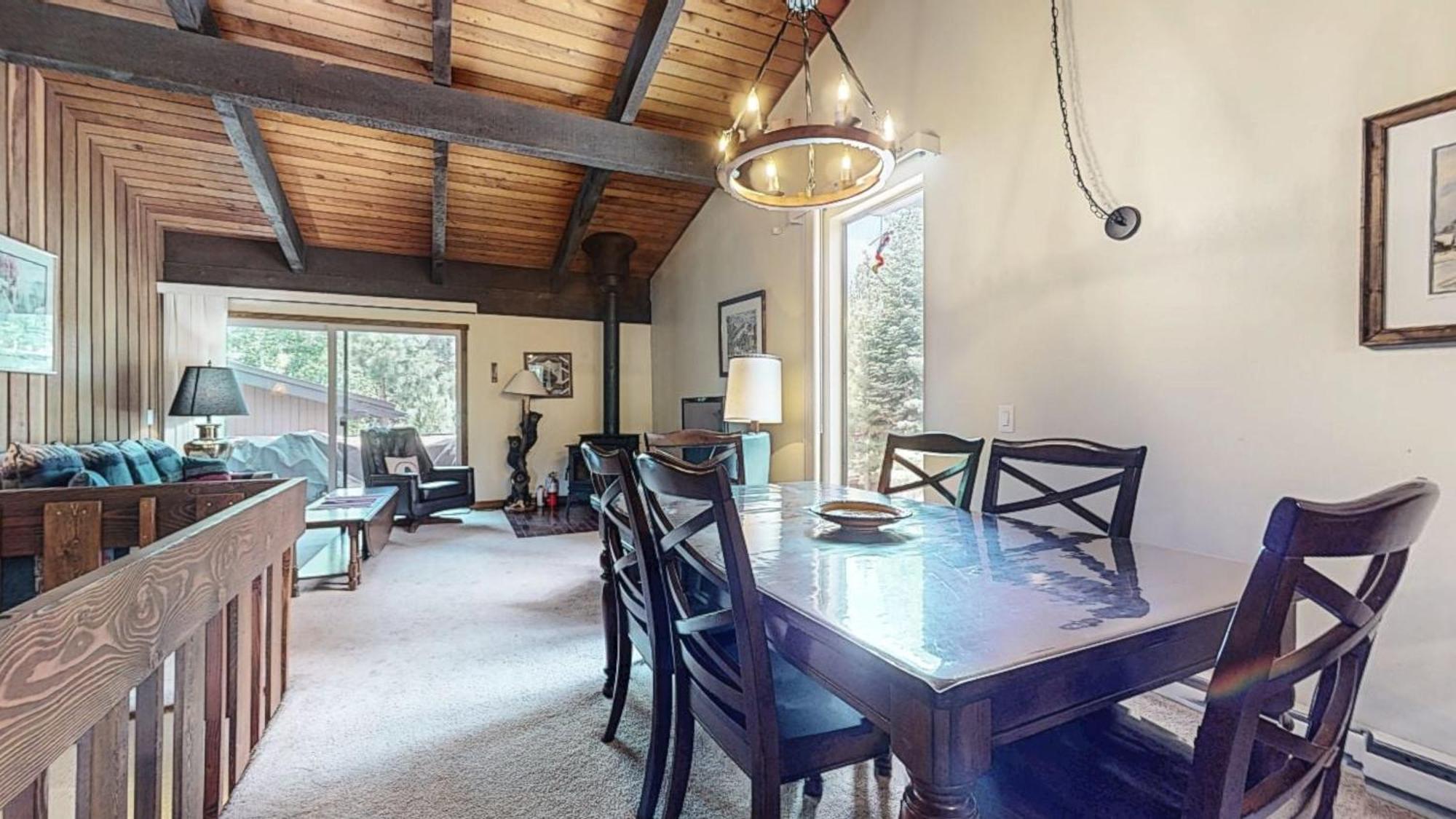 2 Bedroom At Mammoth Estates - Near Mammoth Village!